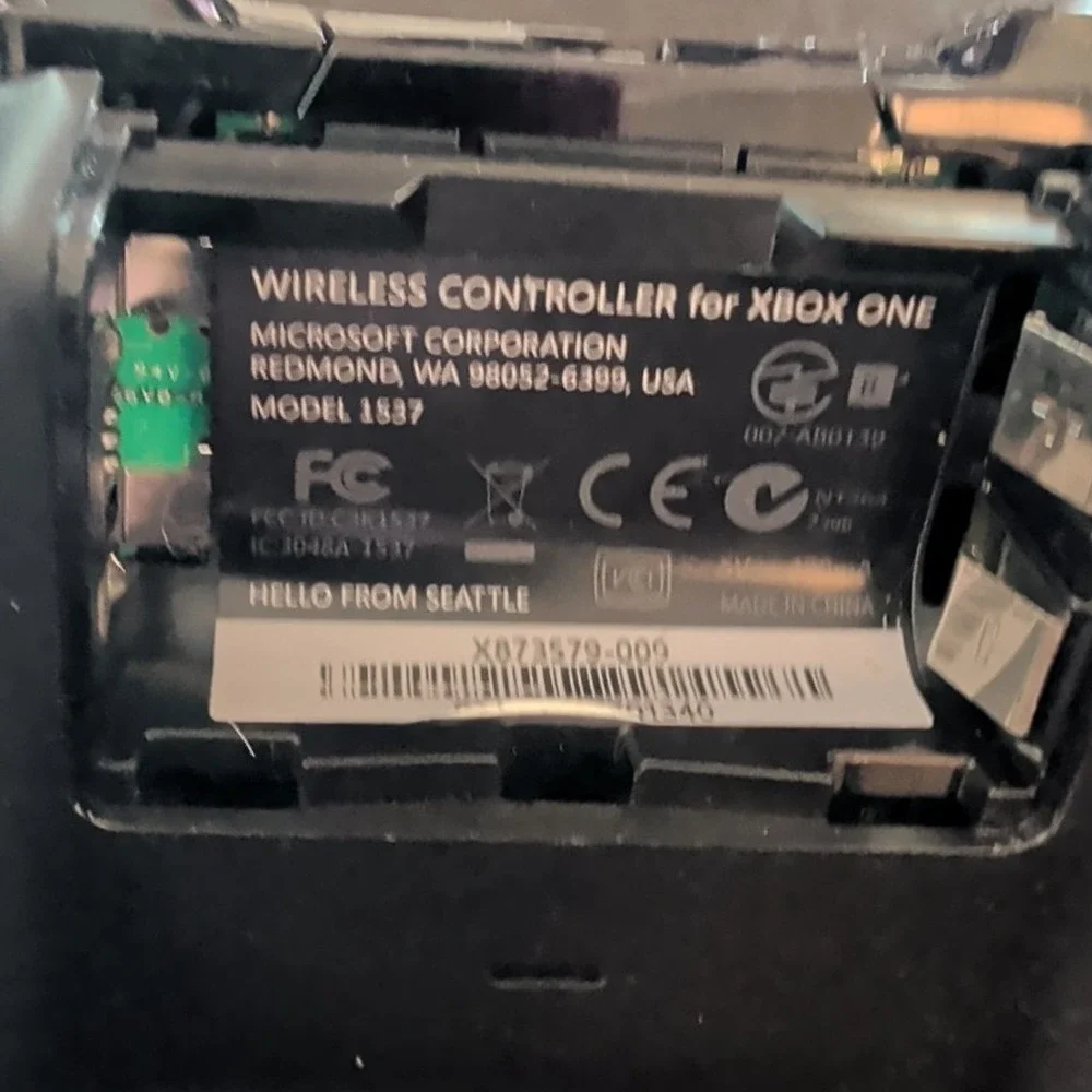 Microsoft Xbox One Wireless Controller Black Model 1537 OEM